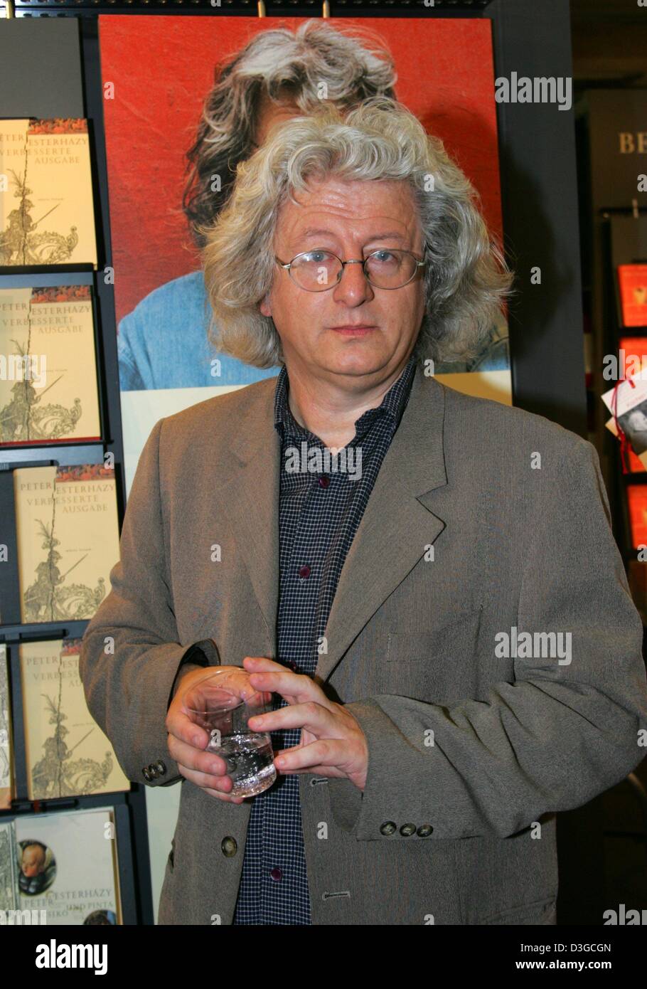 (dpa) Hungarian author Peter Esterhazy pictured at the Book Fair in