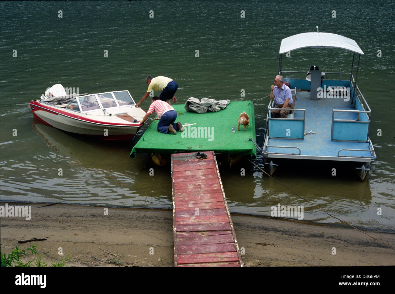 Docks on Ohio river near Pittsburgh, Pennsylvania, USA.. Archive photo 1981. Stock Photo