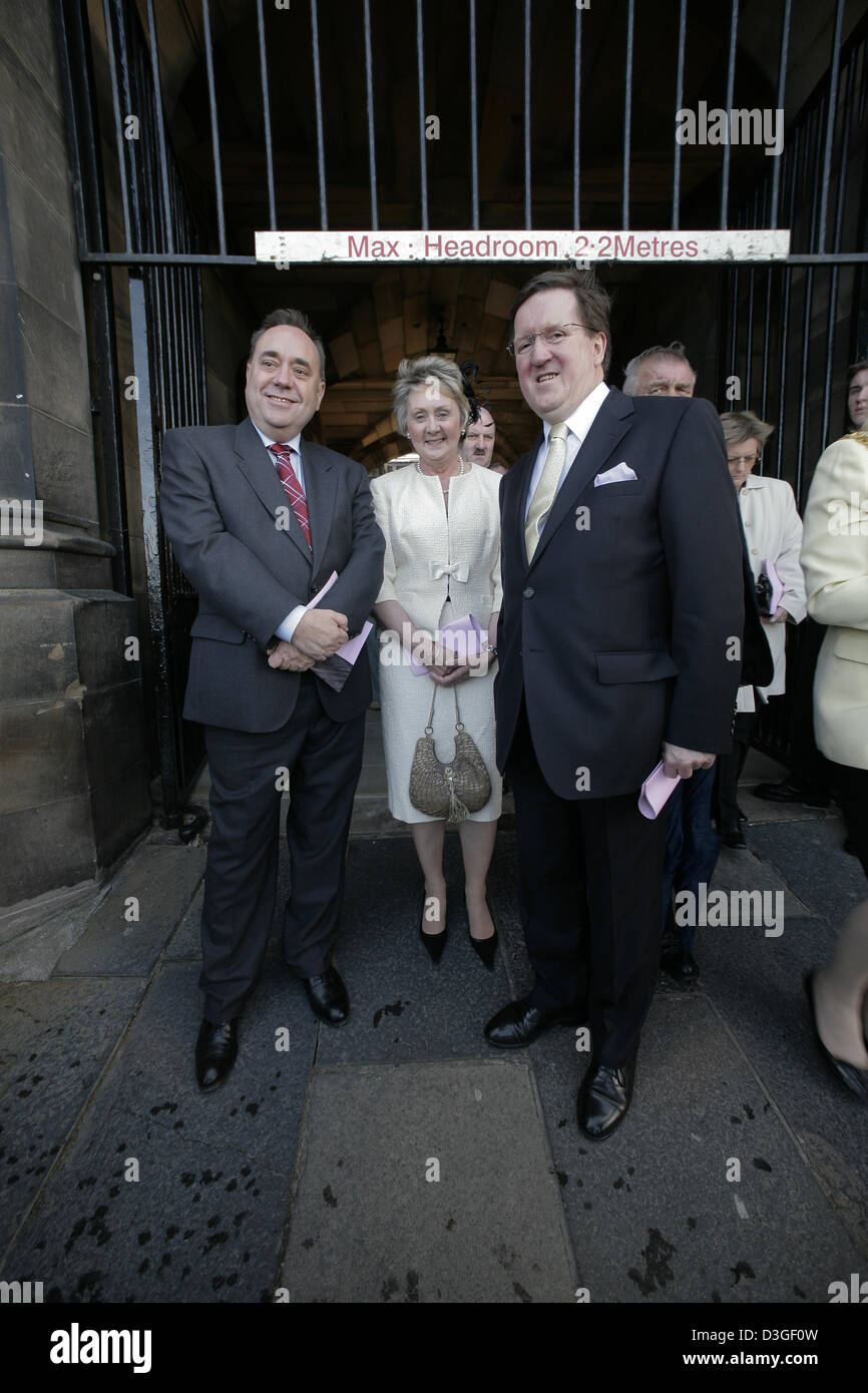 Scotland's First Minister, Alex Salmond and Lord Robertson at the General Assembly of the Church of Scotland, 2007 Stock Photo