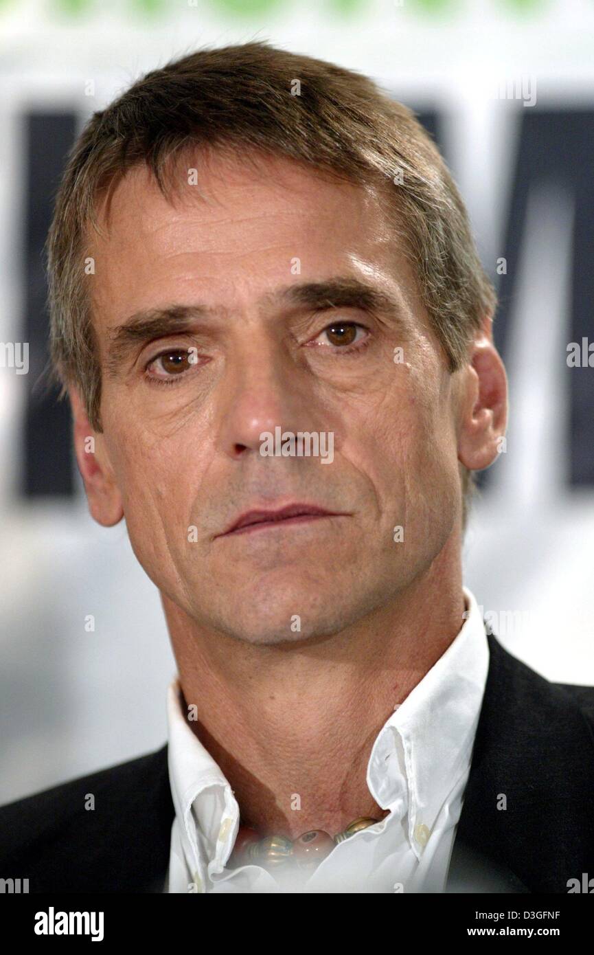 (dpa) - Actor Jeremy Irons presents his new movie 'The Merchant Of Venice' at the Toronto Film Festival in Toronto, Canada, 11 September 2004. Stock Photo
