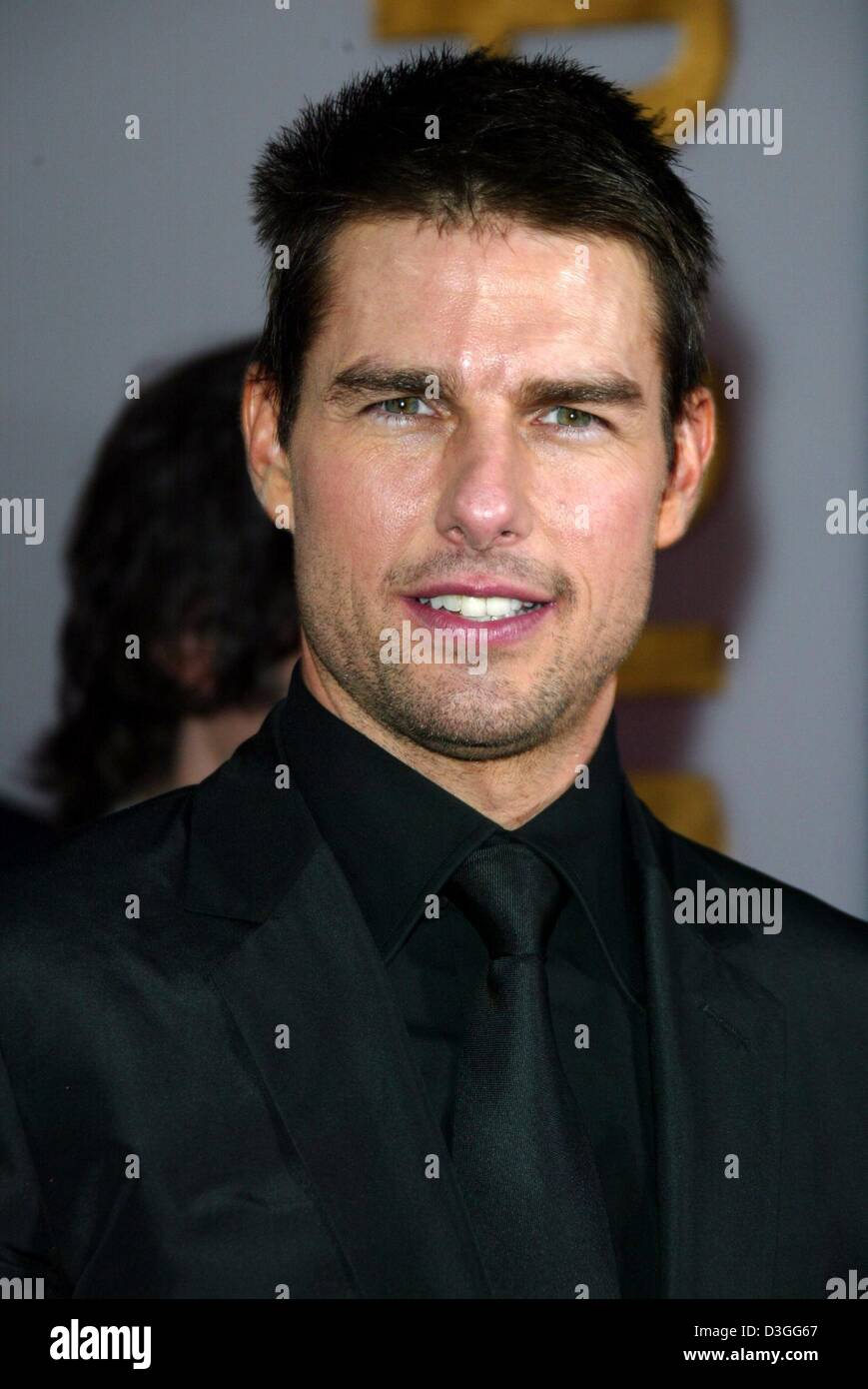 (dpa) - Hollywood star Tom Cruise arrives to the screening of his film 'Collateral', which runs out of competition at the 61st Venice Film Festival, Italy, 3 September 2004. Stock Photo