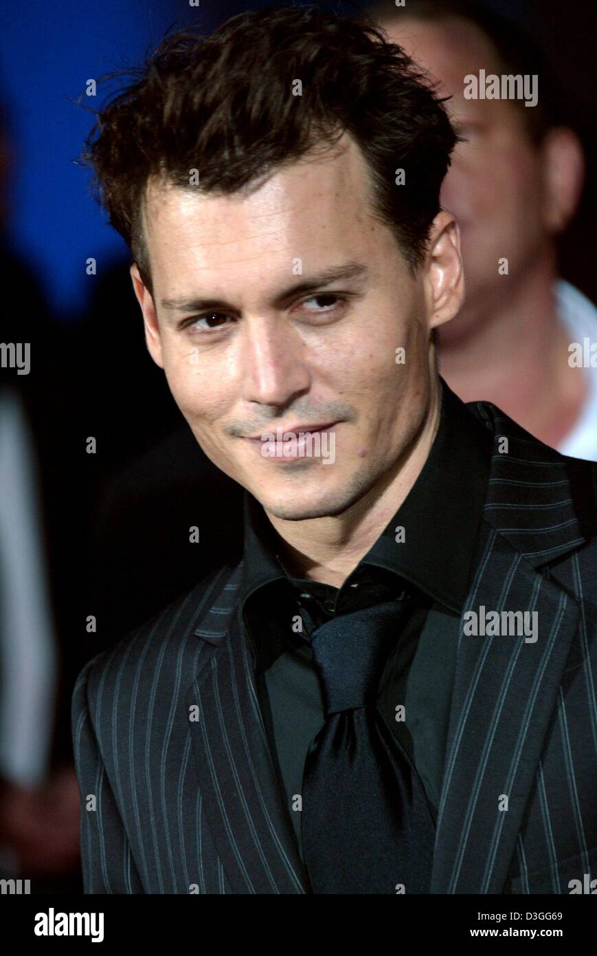 (dpa) - US actor Johnny Depp arrives to the screening of his film 'Finding Neverland' which runs out of competition at the 61st Venice Film Festival, Italy, 4 September 2004. Stock Photo