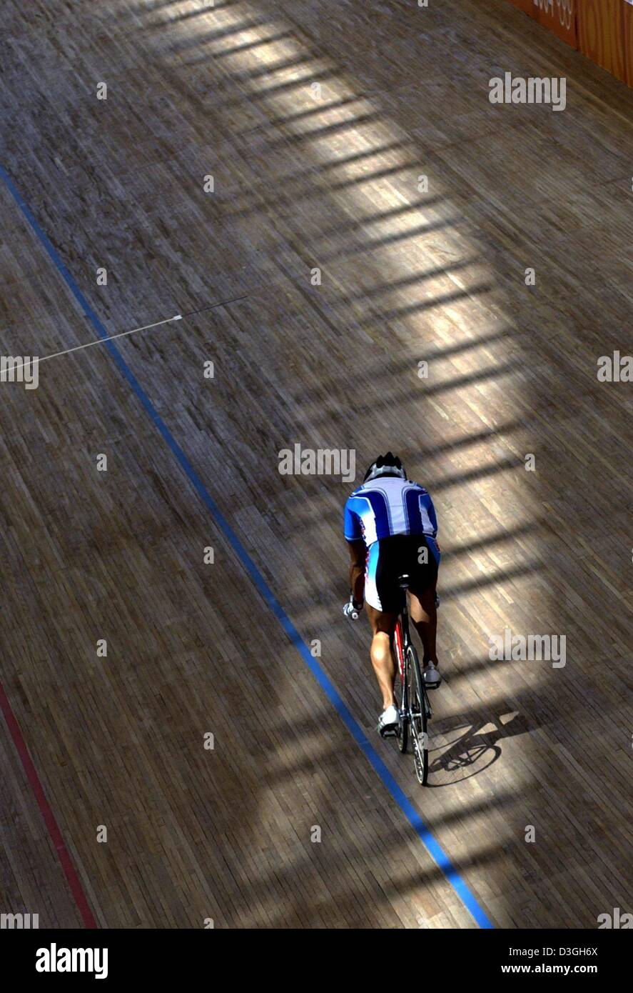 (dpa) A cyclist exercises on the tracks in the Olympic Velodrome at