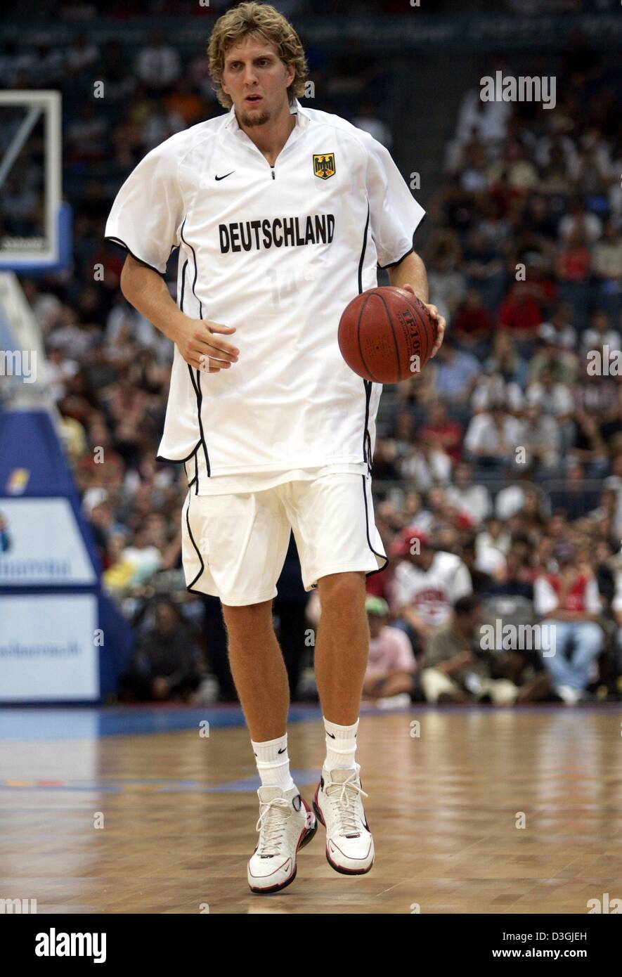 Throwback Dirk Nowitzki 14 Team Germany Deutschland -  Israel