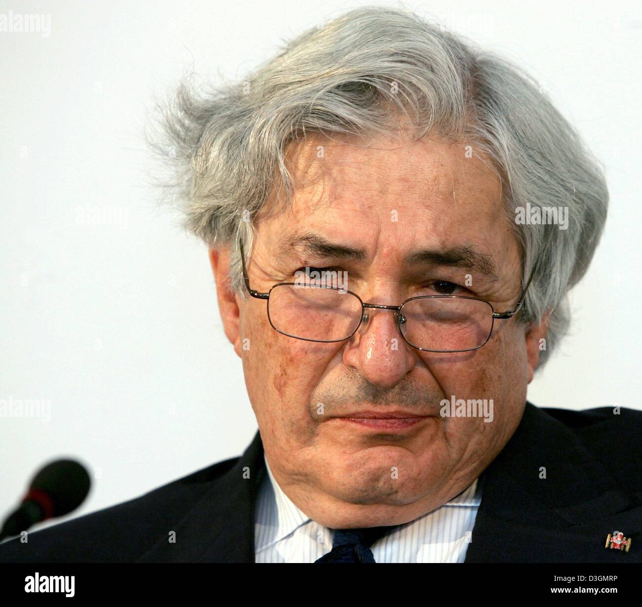 (dpa) James D Wolfensohn, president of the World Bank, pictured