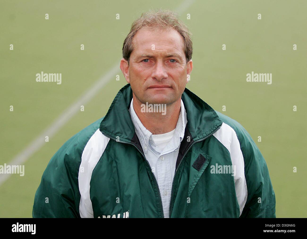 (dpa) - Dutch born Roelant Oltmans, head coach of the Pakistan national field hockey team, in a picture taken before the start of a game against Germany in Berlin, 13 June 2004. Pakistan lost 1-3. Stock Photo