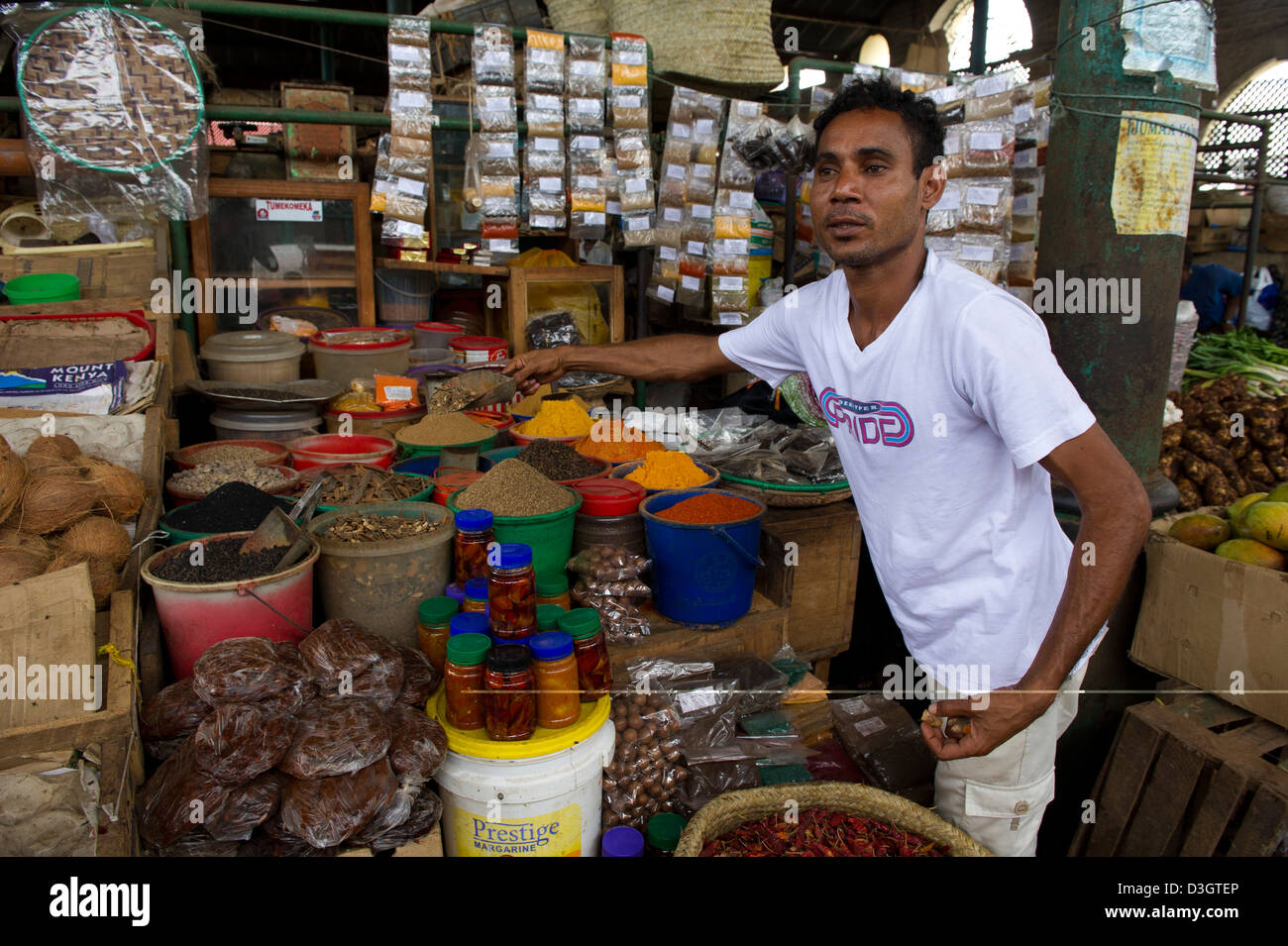 Spices for sale at MacKinnon Market, Old Town, Mombasa, Kenya Stock