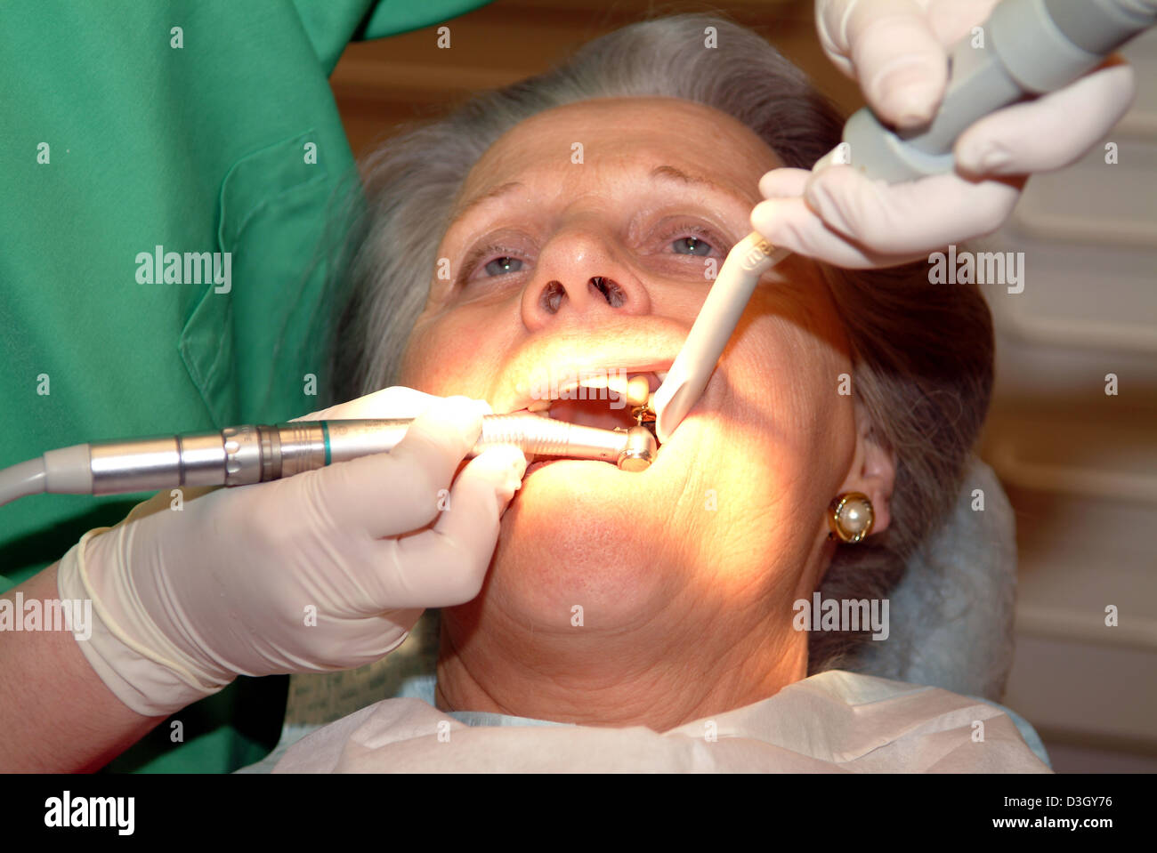 DENTAL CARE FOR ELDERLY PERSON Stock Photo Alamy