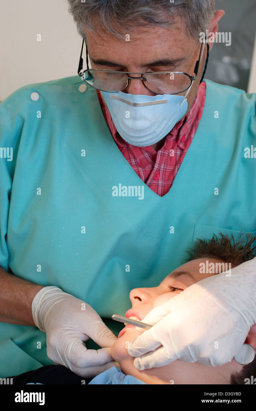 DENTAL CARE, ADOLESCENT Stock Photo Alamy