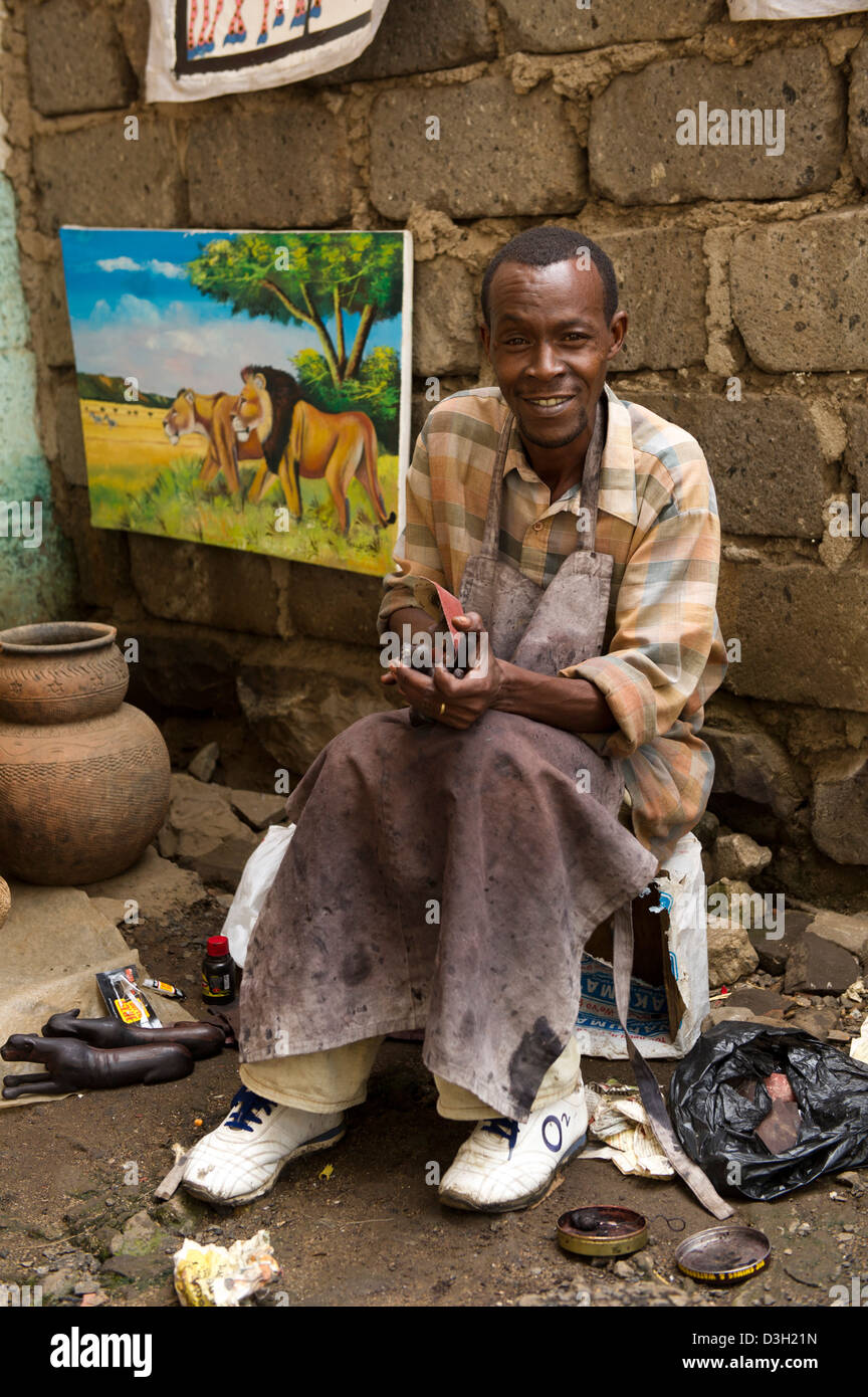 Craft shop, City market, Nairobi, Kenya Stock Photo Alamy