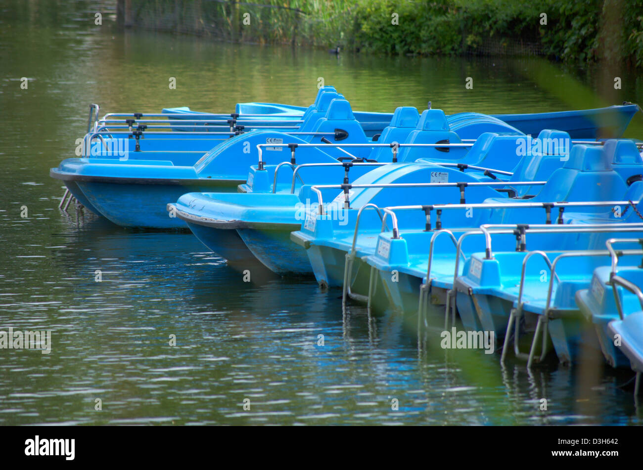 paddle boats in Regents Park in London, England Stock Photo - Alamy