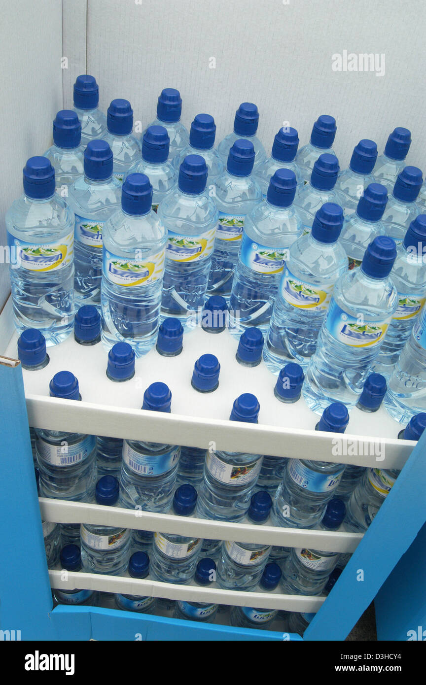 Consuming still water hi-res stock photography and images - Alamy