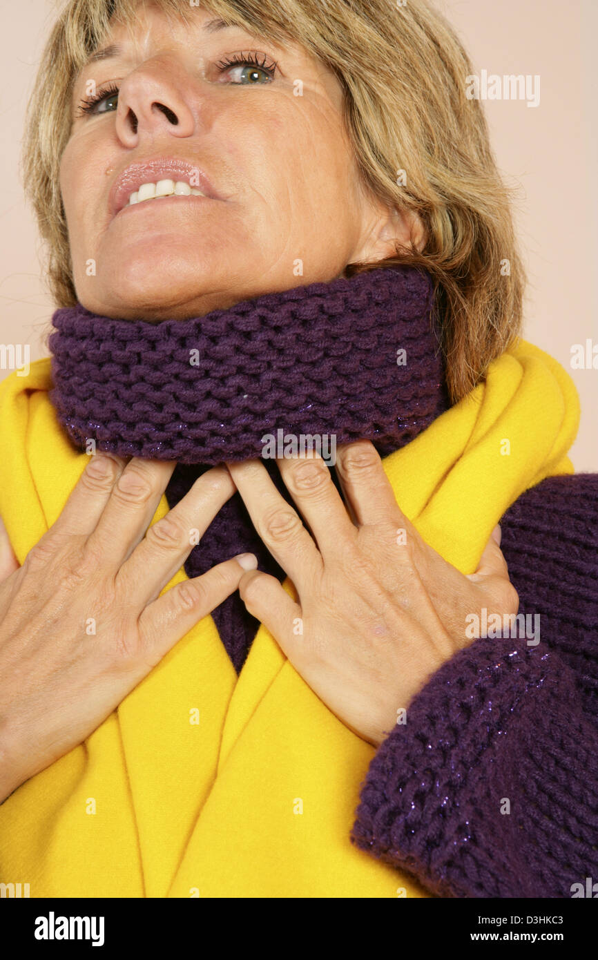 ELDERLY PERSON WITH SORE THROAT Stock Photo Alamy elderly-person-with-sore-throat-stock-photo-alamy