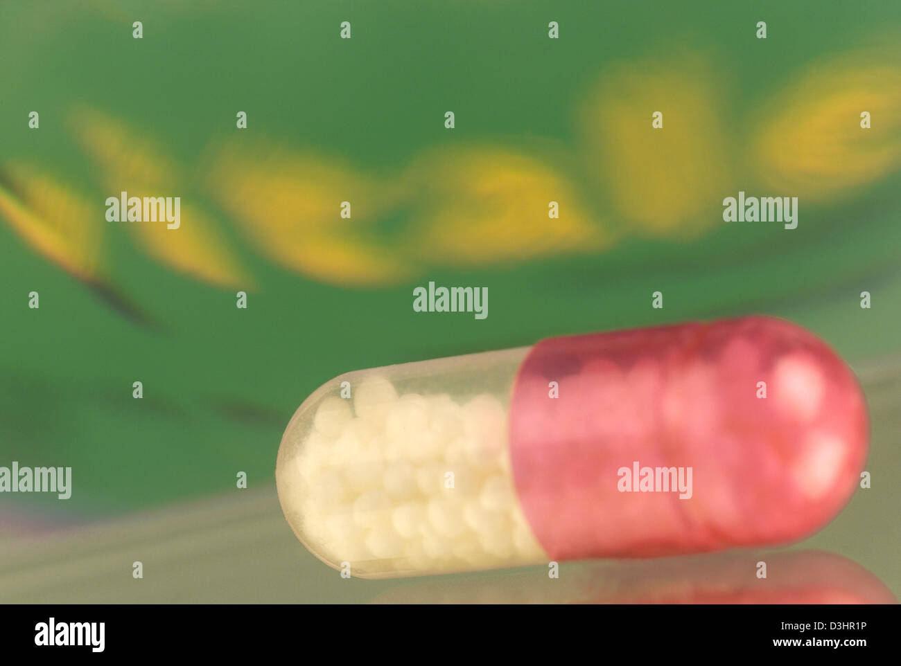 Modified release capsules hires stock photography and images Alamy