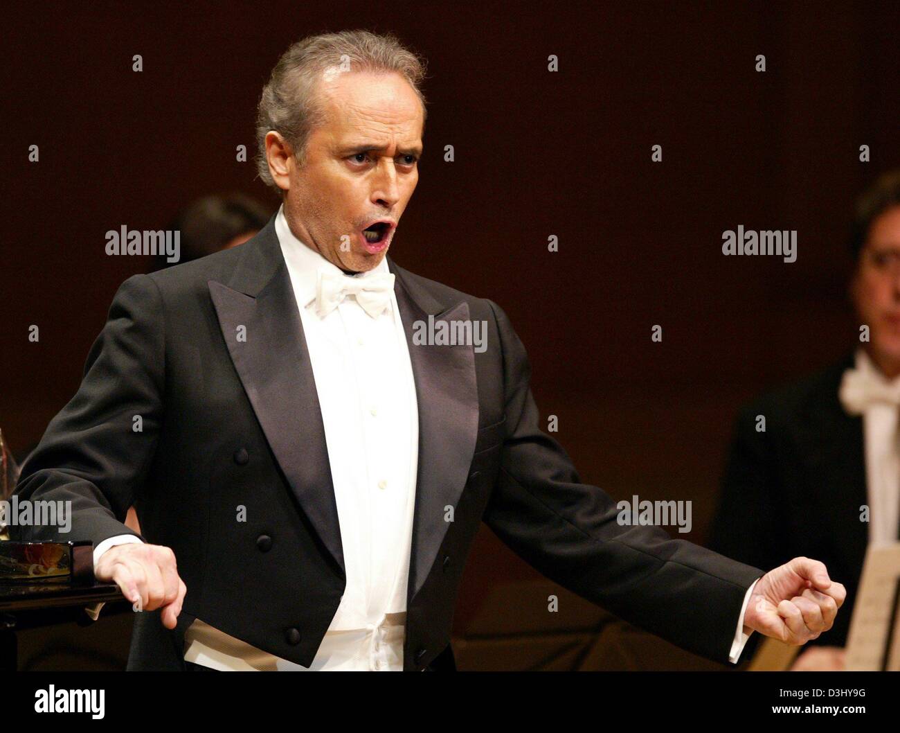 Jose carreras concert hires stock photography and images Alamy
