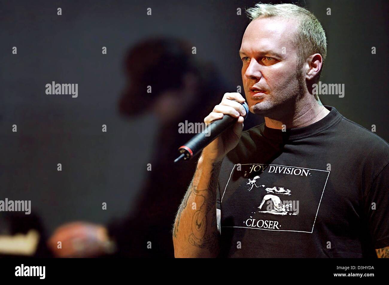 Fred Durst Limp Stock Photos & Fred Durst Limp Stock Images Alamy