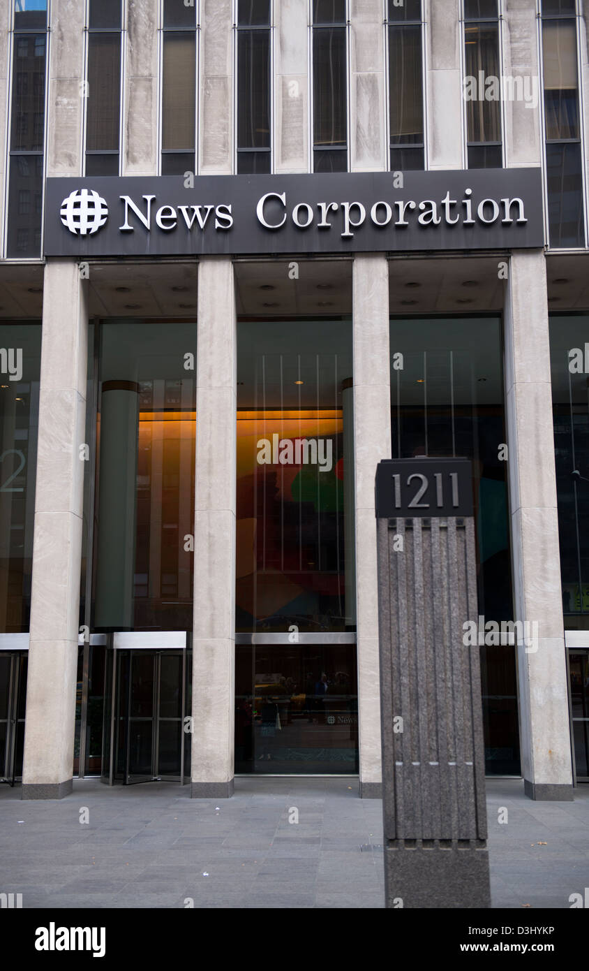 Entrance to 1211 Avenue of the Americas also known as the News Corp. building. Stock Photo