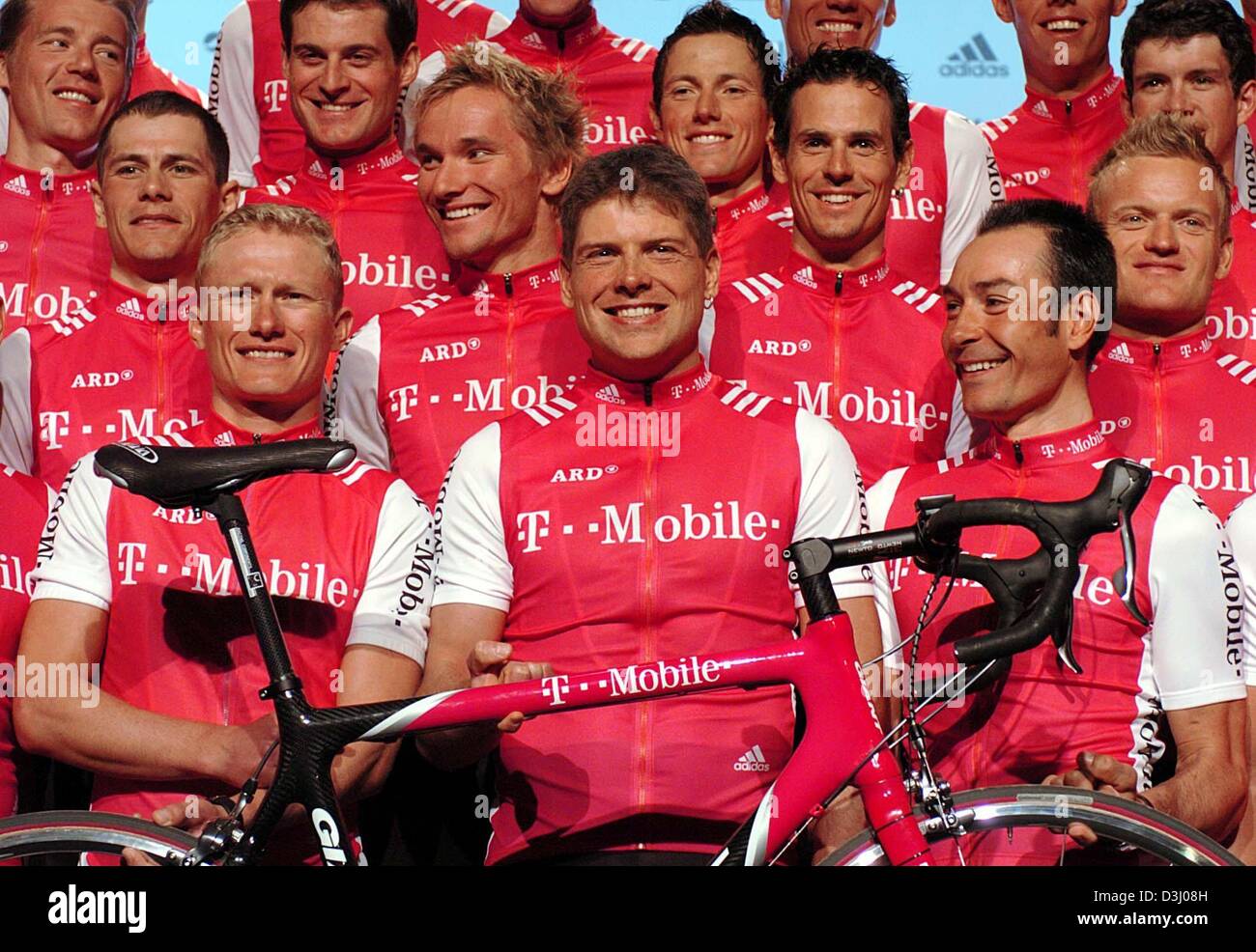 T mobile top cycling