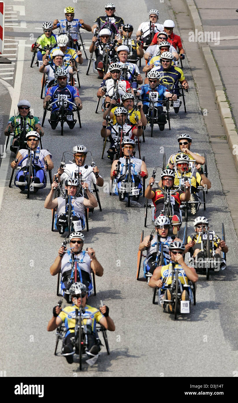 (dpa) - Participants ride their racing wheel chairs during the 8th ...