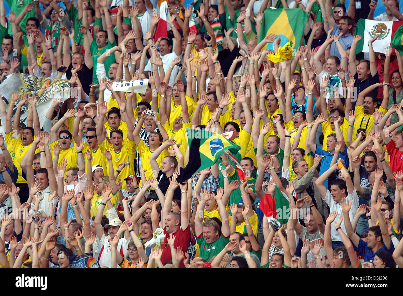 Sports spo soccer celebrating smiling flags germany hi-res stock ...