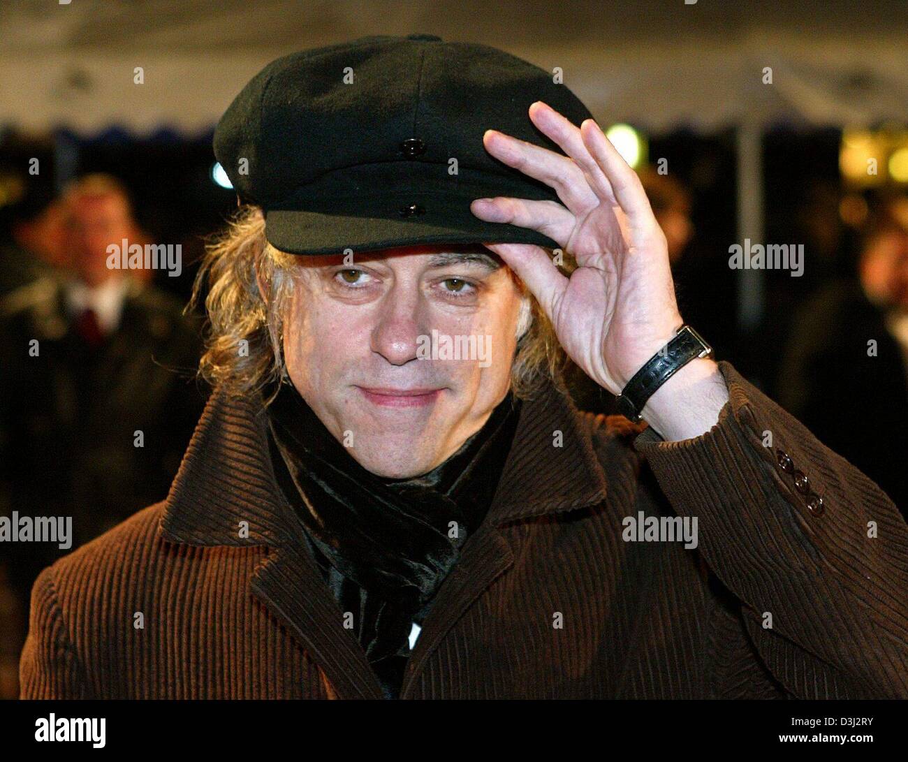 (dpa) - British musician Bob Geldof arrives to the 'Cinema for Peace' charity gala in Berlin, 9 February 2004. The proceeds of the gala, which was held on the sidelines of the Berlinale Film Festival, will go to UNICEF and Aids research institutions. Stock Photo