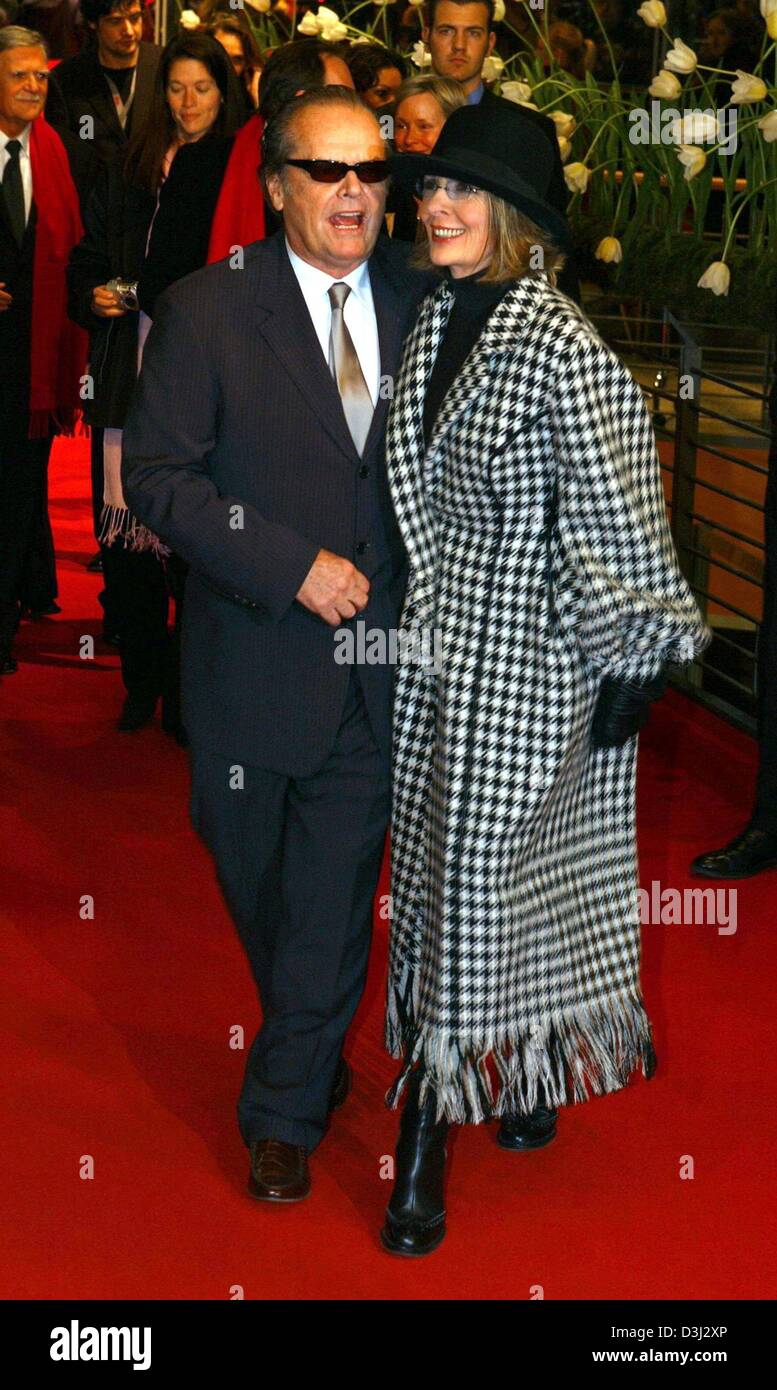 (dpa) - US actor Jack Nicholson and Diane Keaton smile on their arrival to the premiere of their new film 'Something Gotta Give' at the 54th International Film Festival in Berlin, 6 February 2004. The film will participate in the festival's competition and will be released in Germany on 12 February 2004. Stock Photo