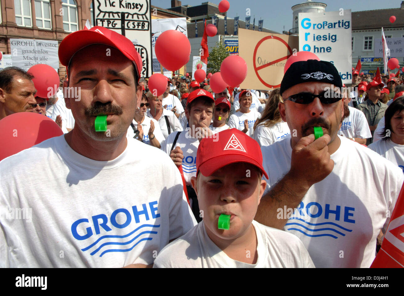 Labour lab employment labour_dispute unemployment angry whistle cap