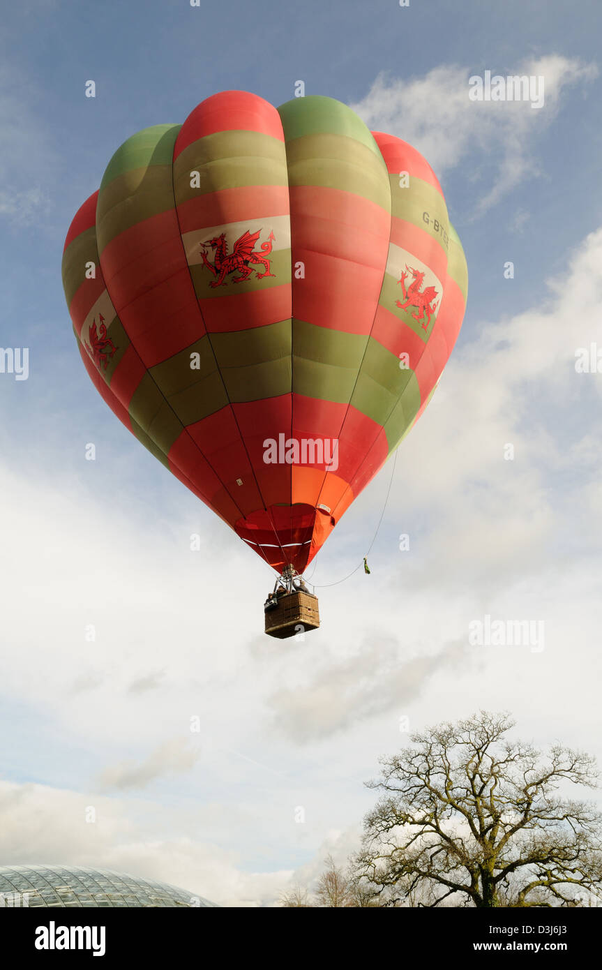 hot air balloon wales