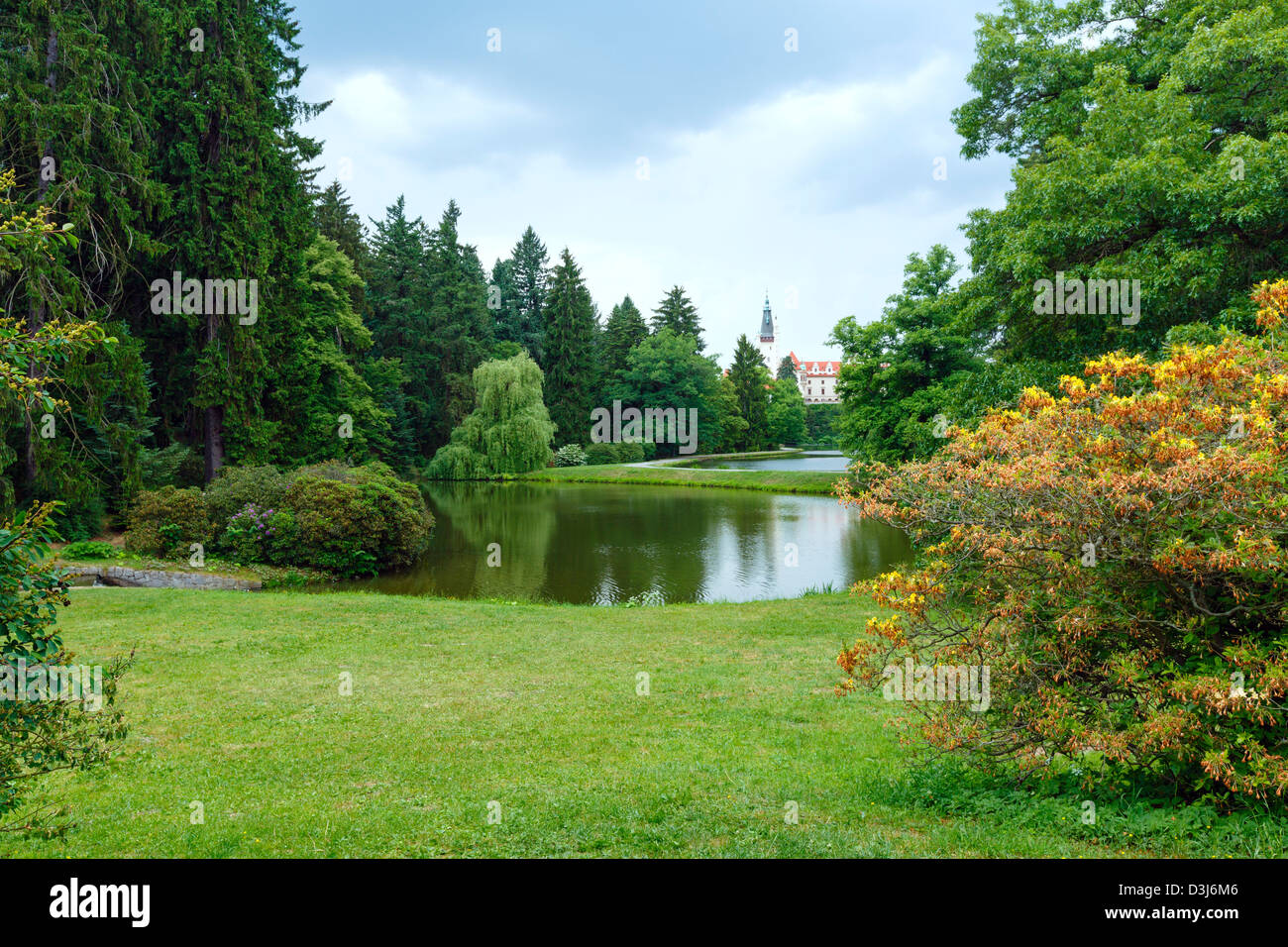 Pruhonice Castle (Prague, Czech) park summer view with lakes and Stock ...