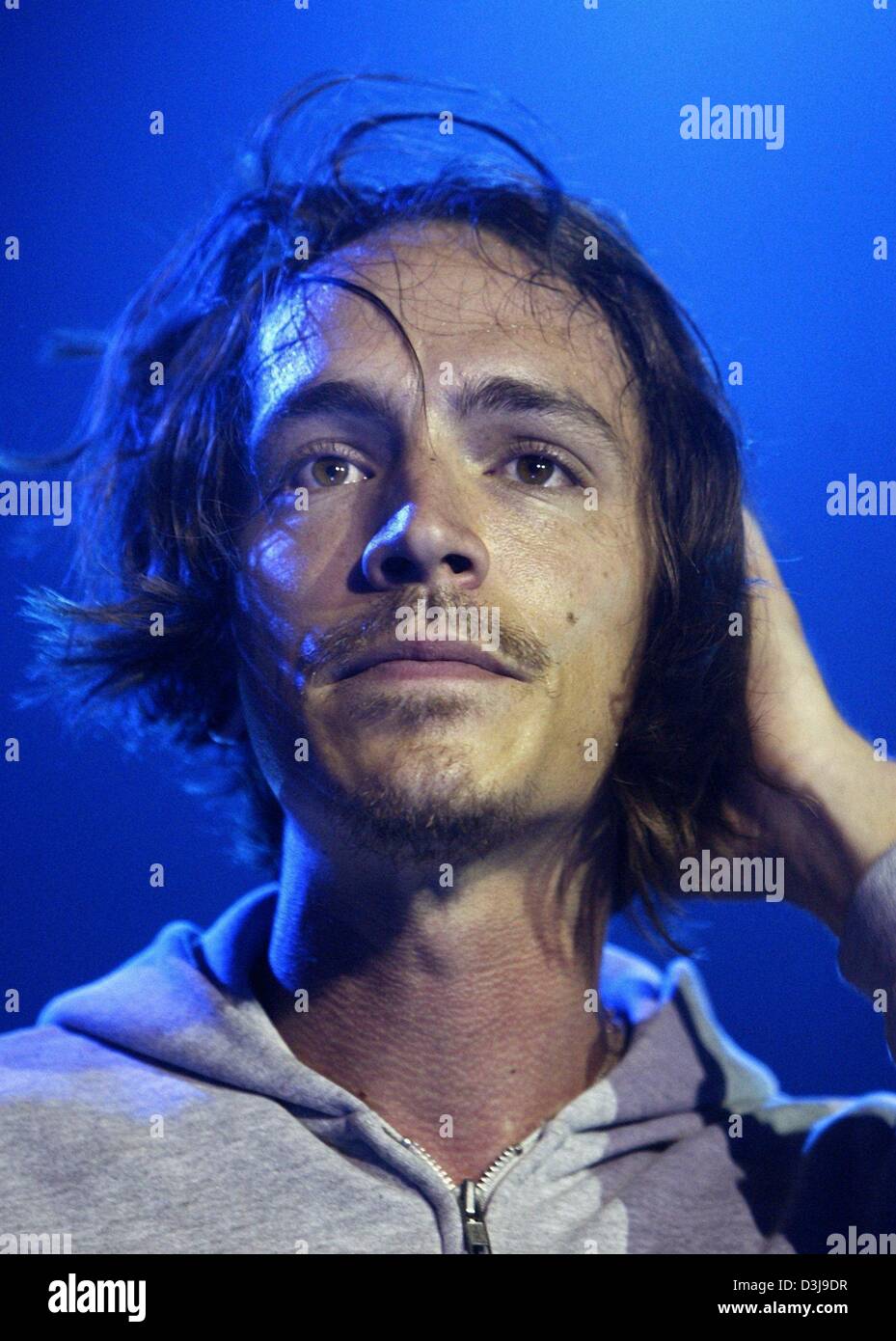 (dpa) - Brandon Boyd, lead singer of US rock band 'Incubus', performs on stage during the first concert of their German tour at the Jahrhunderthalle in Frankfurt, Germany, 12 April 2004. The band from California, which promotes their fifth album titled 'a crow left from the murder', first received recognition with a cover song of Madonna's hit single 'Papa don't preach'. Stock Photo