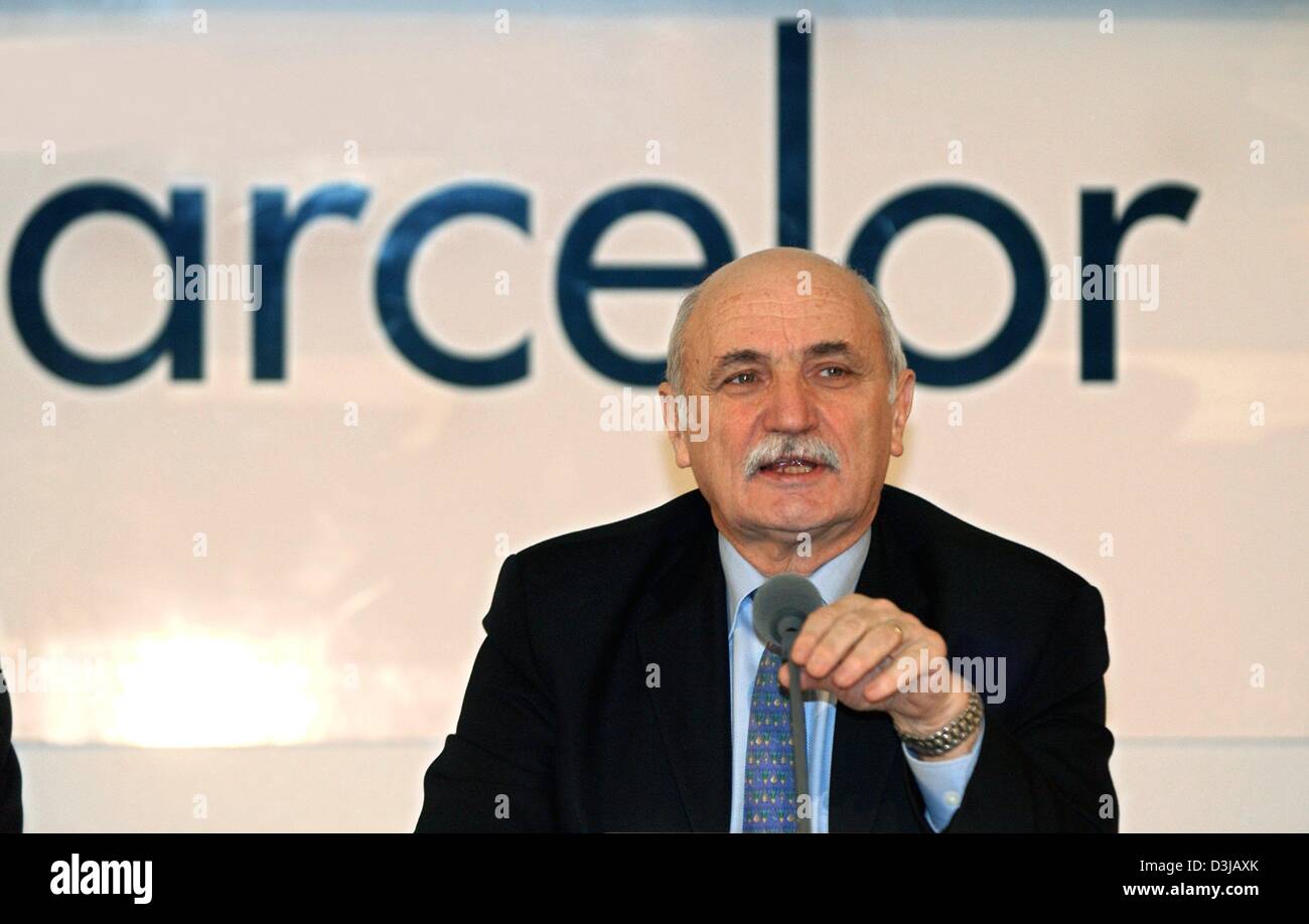 Guy dolle hires stock photography and images Alamy