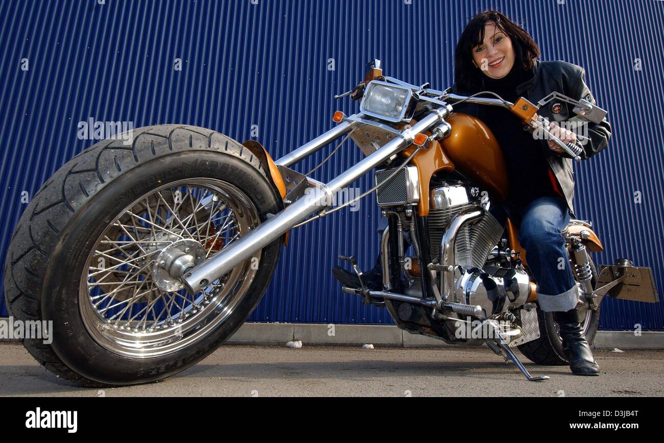 Suzuki intruder hi-res stock photography and images - Alamy