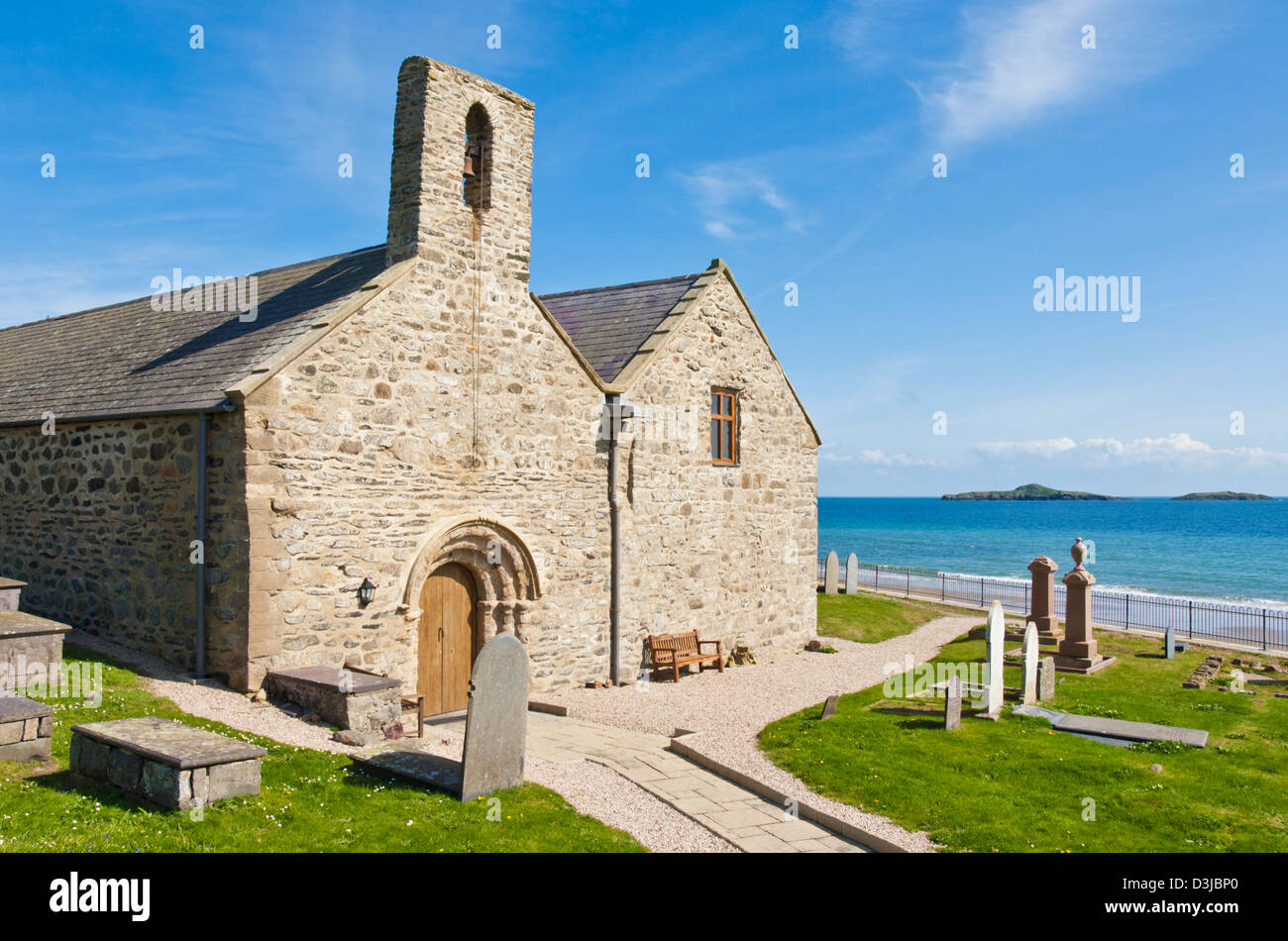 St Hywyn's church and graveyard Aberdaron LLyn Peninsula Gwynedd North Wales GB UK EU Europe Stock Photo