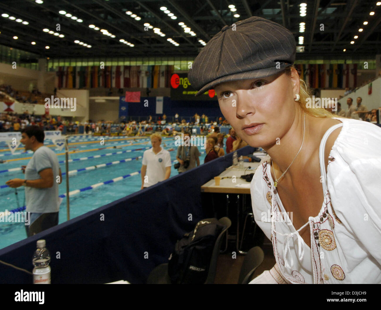 Dpa German Swimming Pro Franziska Van Almsick In The Swimming Hall At The Europasportpark 