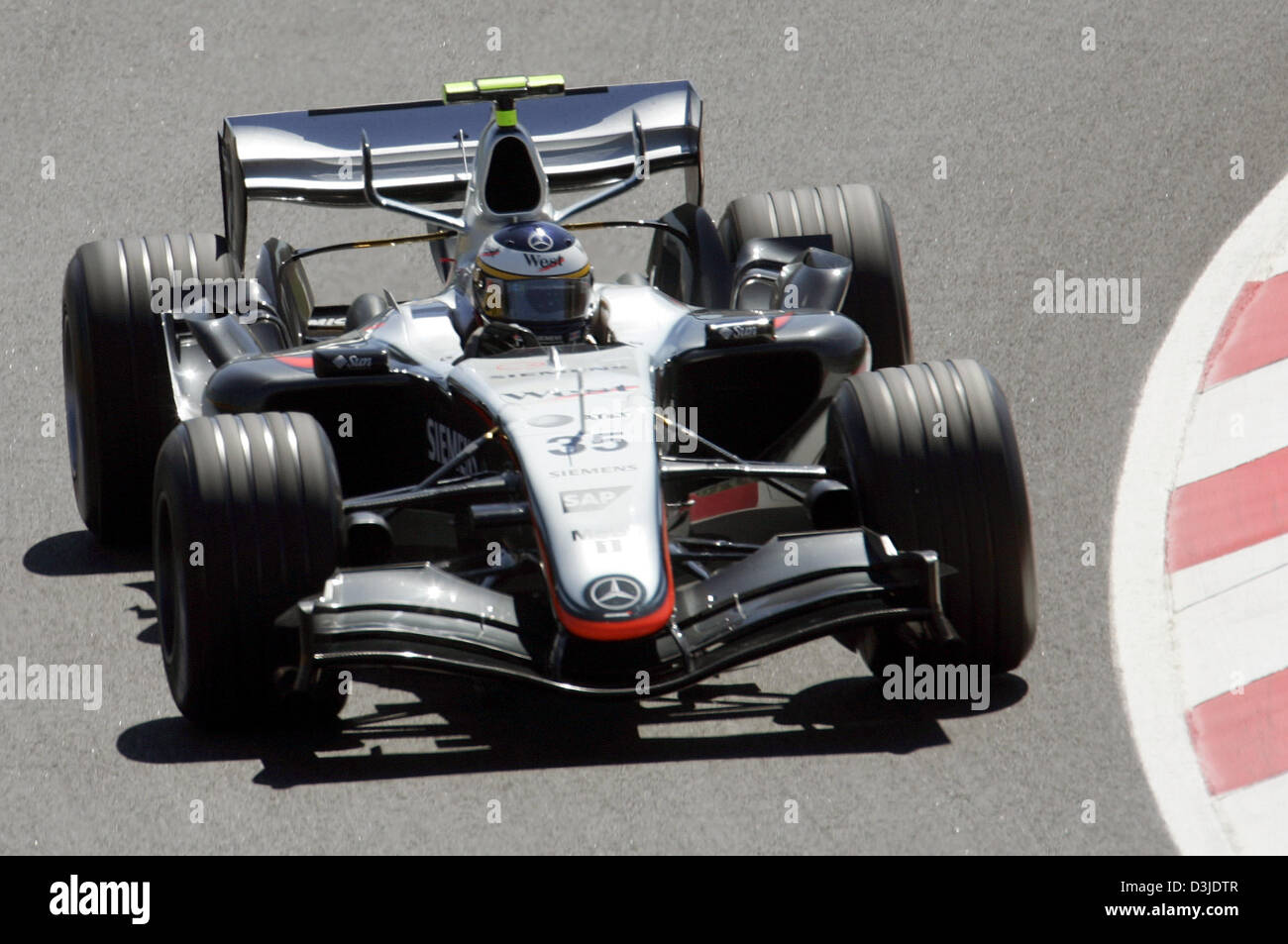Dpa Spanish Formula One Testdriver Pedro De La Rosa Of Mclaren