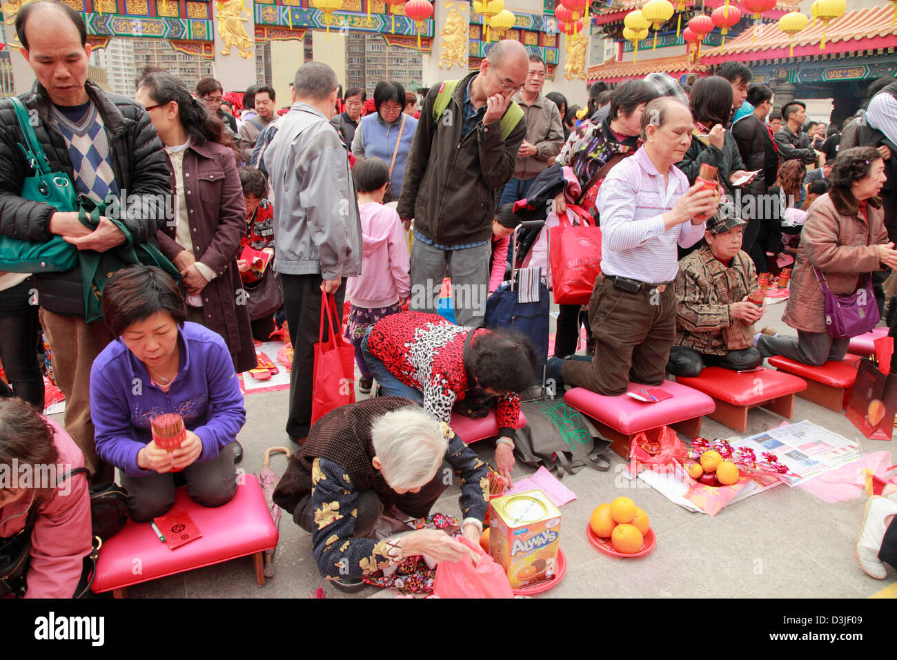 visit hong kong chinese new year