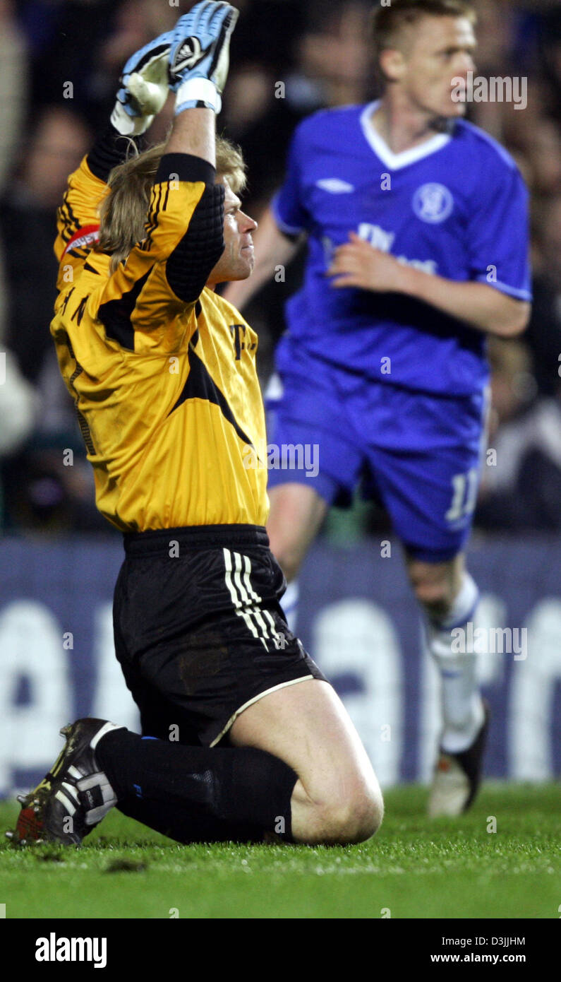 Bayern Goalkeeper Oliver Kahn during the Match Editorial Image - Image of  football, club: 188541545