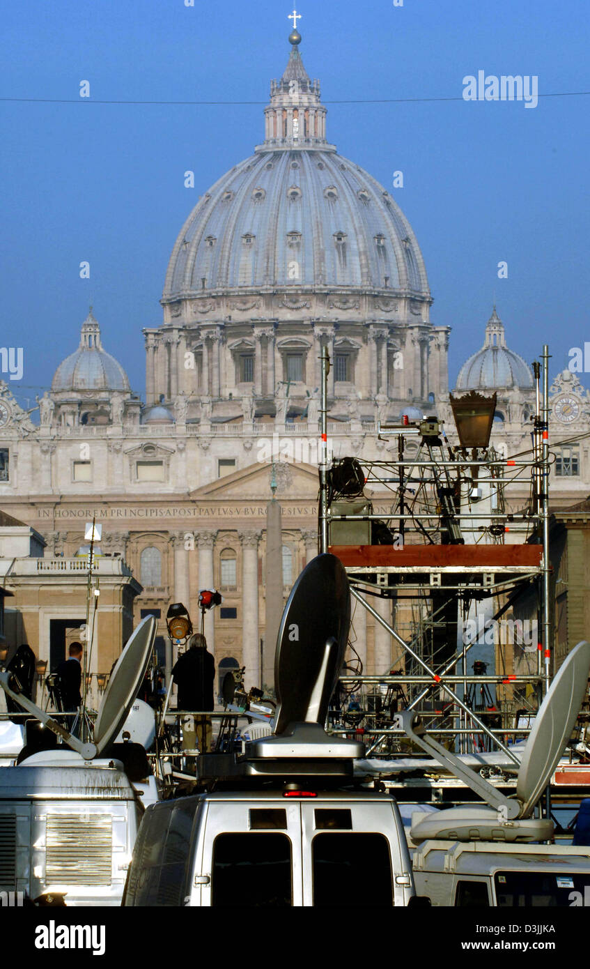 (dpa) Satellite dishes by television stations from all over the world