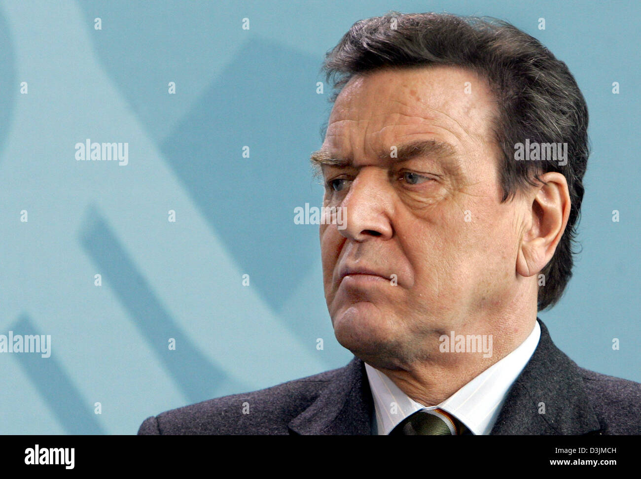 (dpa) - German Chancellor Gerhard Schroeder pictured in Berlin, Germany ...