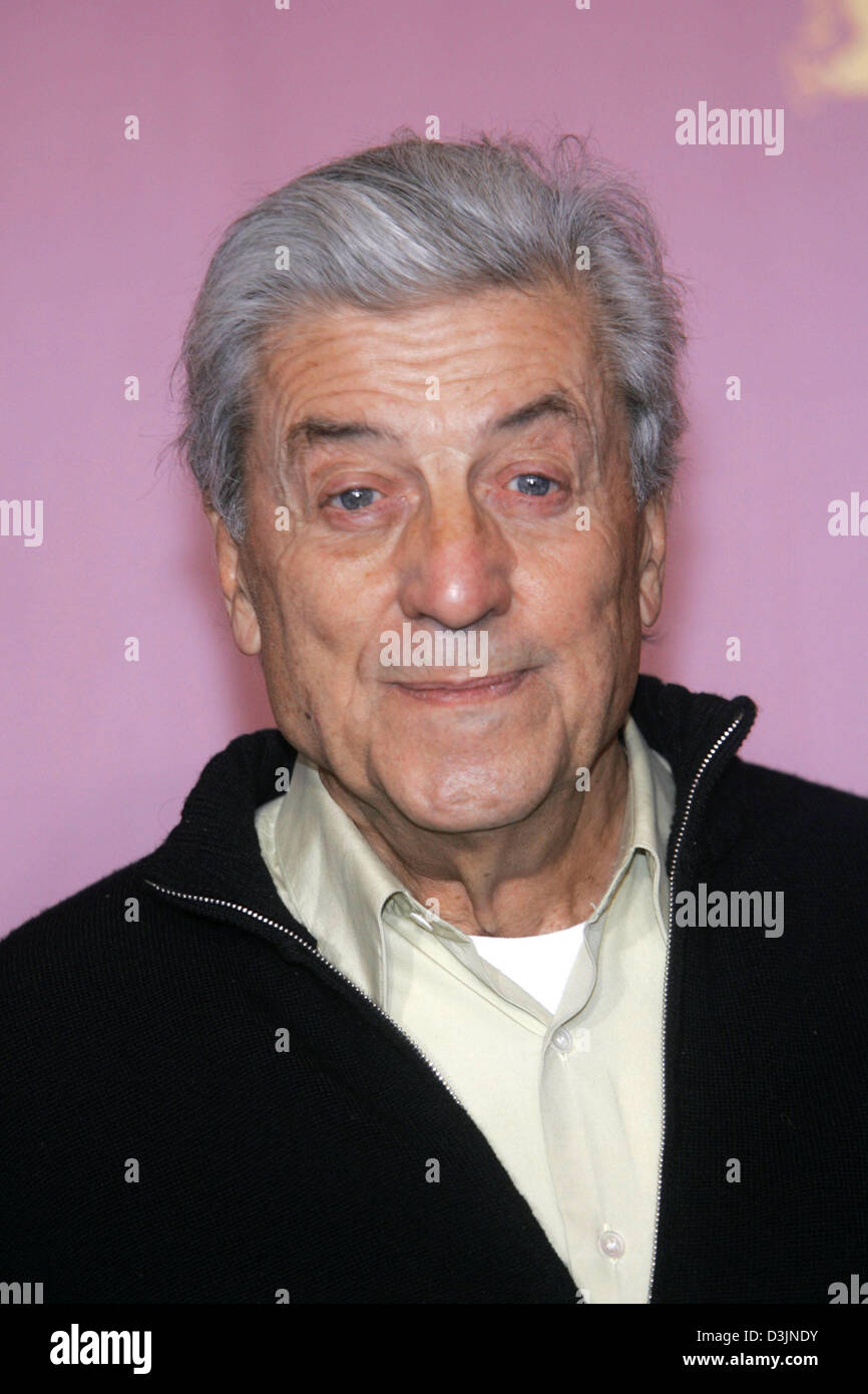 (dpa) - Italian designer Nino Cerruti pictured during the press conference for the presentation of the international Berlinale jury of which he is part in Berlin, Germany, 10 February 2005. Stock Photo