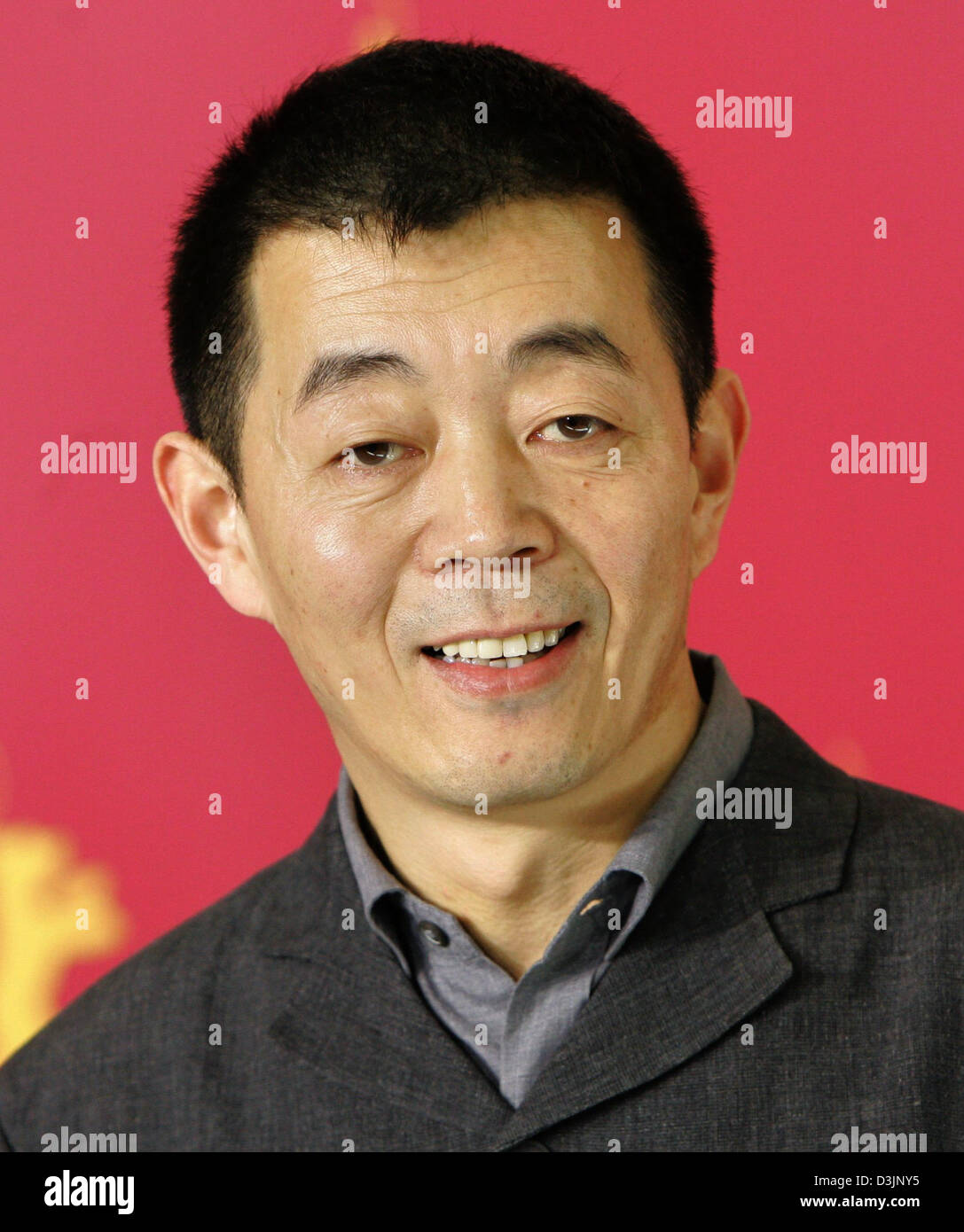(dpa) Chinese film director Changwei Gu smiles as he presents his new