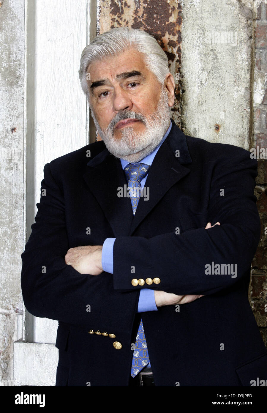 (dpa) - German actor Mario Adorf pictured during the presentation for his new television film 'Vera - Die Frau des Sizilianers' (vera - wife of the Sicilian) in Hamburg, Germany, 8 February 2005. Adorf appeared in many European film productions, including the German films 'The Lost Honor of Katharina Blum', 'The Tin Drum' and 'Rossini'. Stock Photo