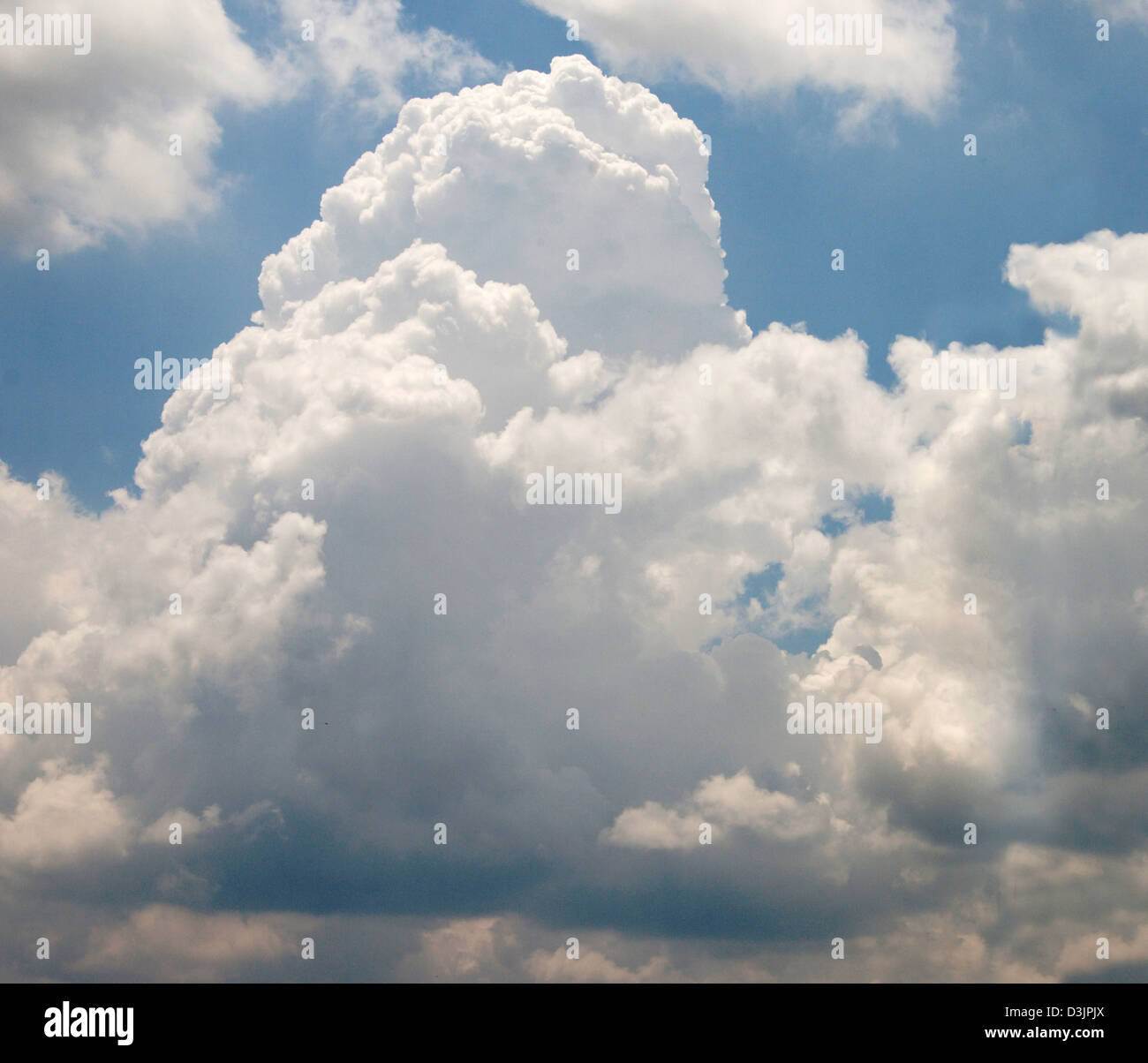 big white cloud in the sky Stock Photo - Alamy