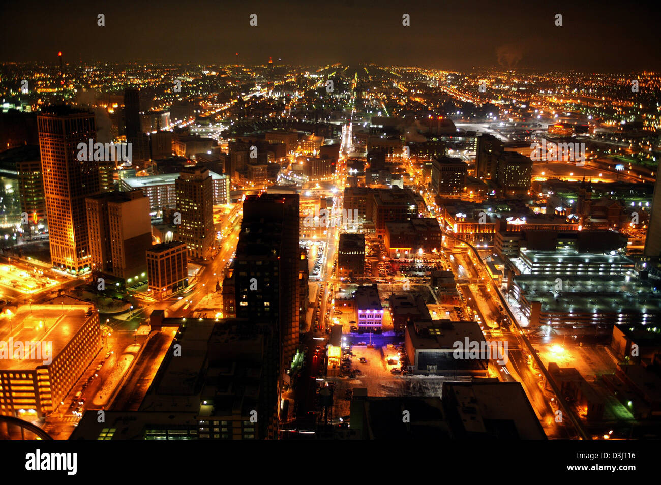 dpa) - A view of the Somerset Mall in Detroit, Michigan, USA, 8 January  2005 Stock Photo - Alamy