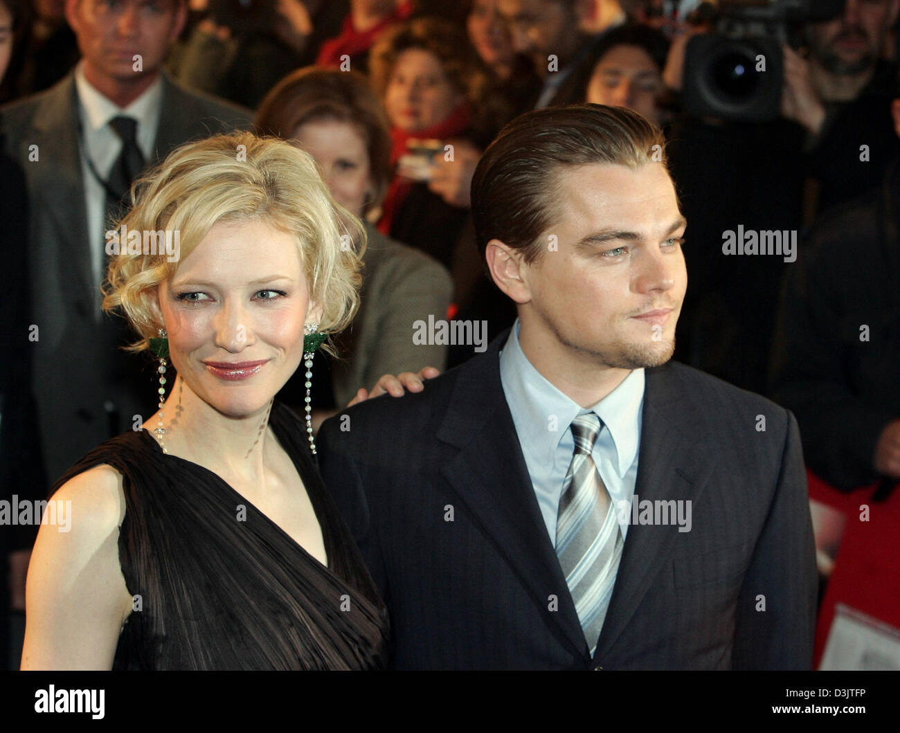 (dpa) - US actor Leonardo DiCaprio stands next to his Australian colleague Cate Blanchett prior to the German premiere of their film 'Aviator' at the Delphi cinema in Berlin, Germany, 7 January 2005. Stock Photo