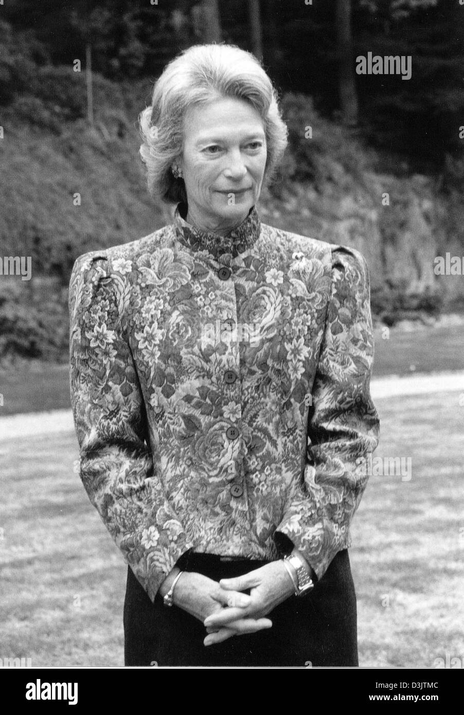 (dpa) - The undated photo shows former Grand Duchess of Luxembourg Josephine Charlotte, Princess of Belgium, in Luxembourg City, Luxembourg. The Luxembourg court announced that the mother of head of state Grand duke Henri died on Monday morning (10 January 2005) at the age of 77 at the Fischbach castle. She had been suffering for the last two years from a lung tumour. Josephine Cha Stock Photo