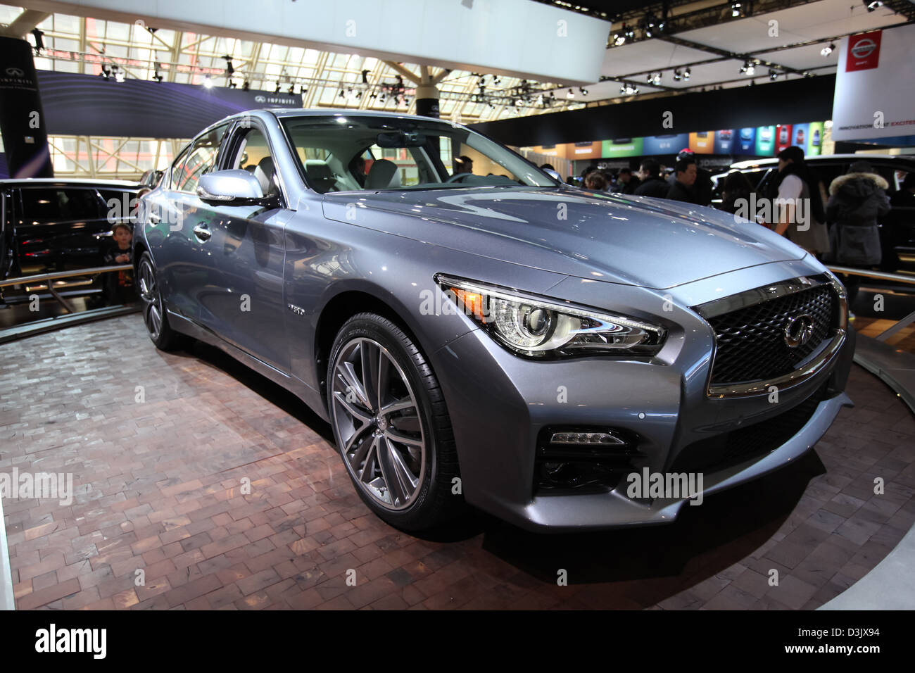 nissan infiniti q50 Stock Photo - Alamy