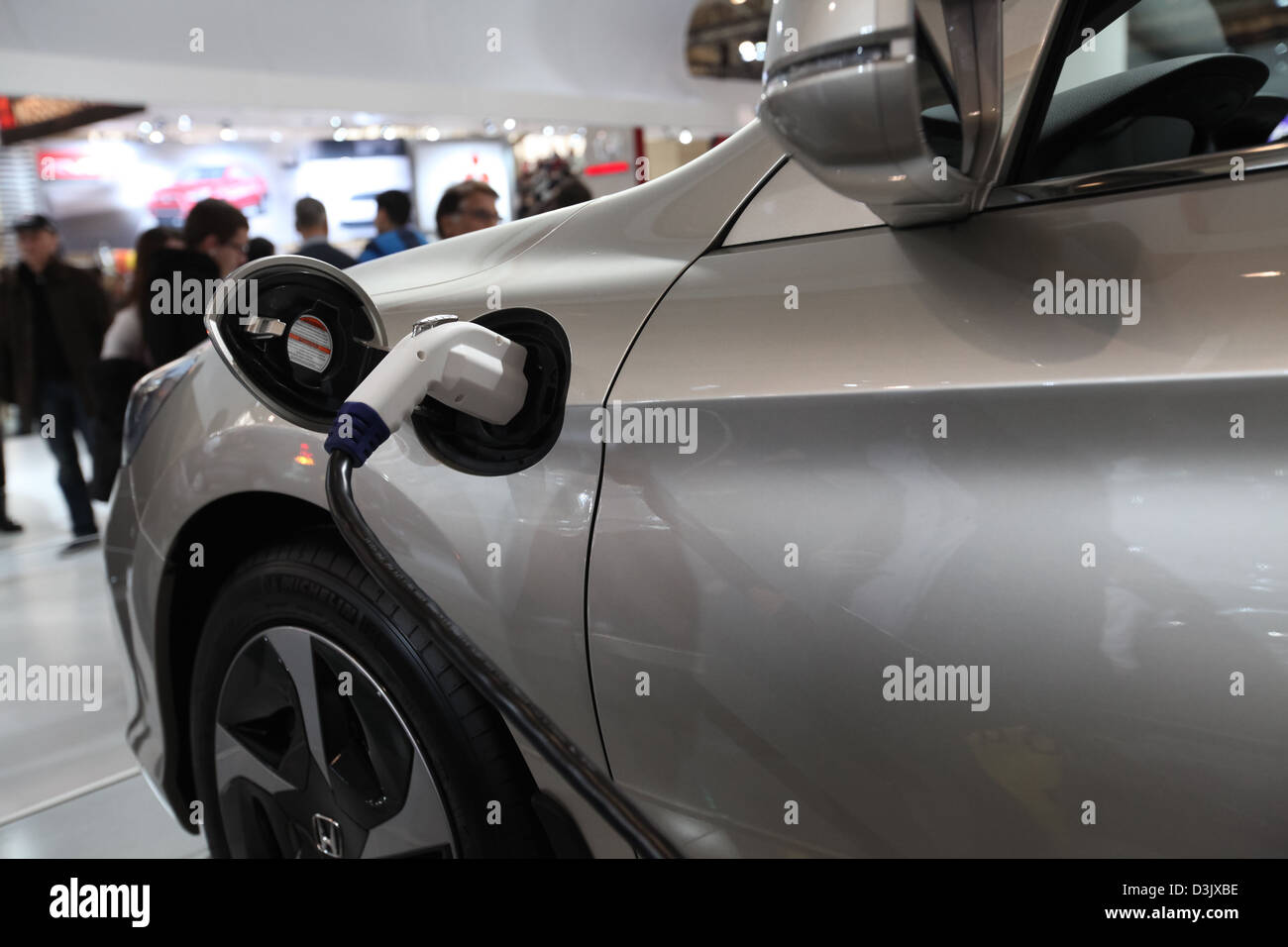 hybrid vehicle charging Stock Photo