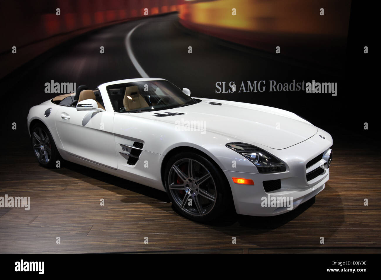 Mercedes Benz SLS AMG Roadster sports coupe Stock Photo