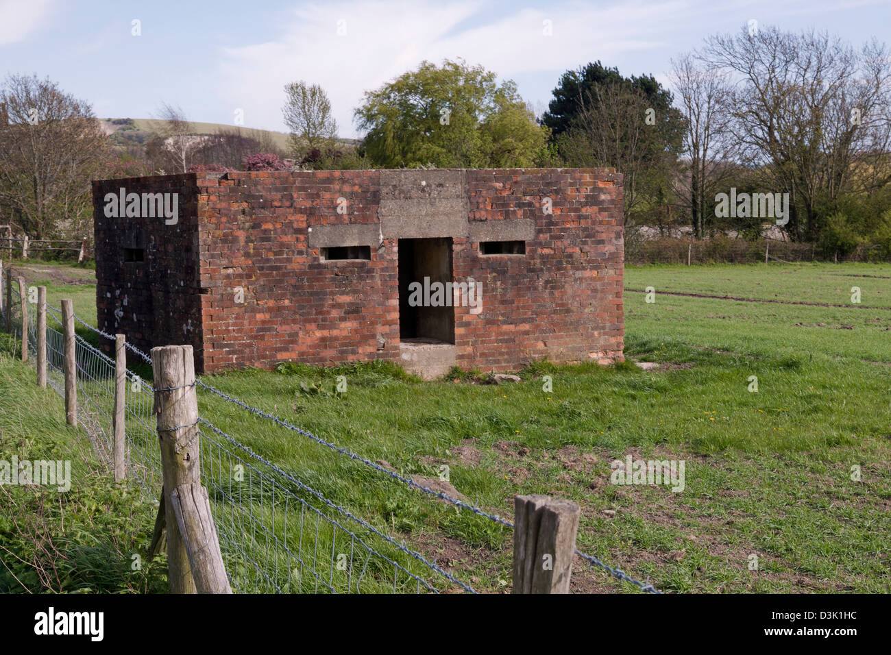 Pillbox At Hamsey In East Sussex Stock Photo - Alamy